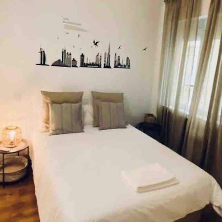 Excelente Piso De 3 Habitaciones En La Latina Madrid Exteriér fotografie