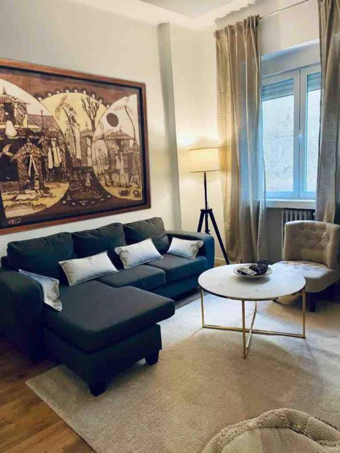 Excelente Piso De 3 Habitaciones En La Latina Madrid Exteriér fotografie
